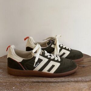 Back 70 | GHOST N in OLIVE ORANGE MILK Sneakers